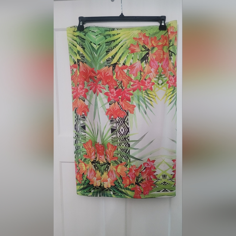 Fashion to Figure Floral Print Skirt with Red and Green